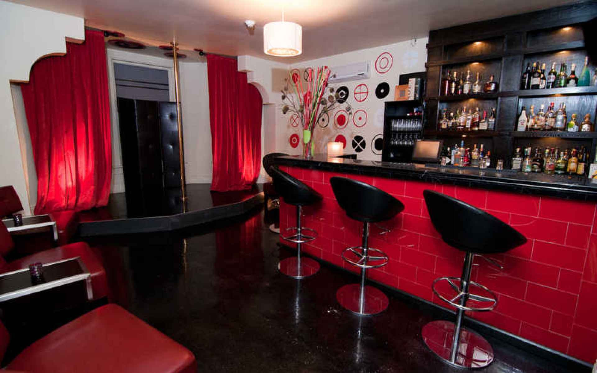 Red Bar at Oasis Aqualounge Canadian clothing-optional sex club adult playground Red Bar at Oasis Aqualounge Canadian clothing-optional sex club adult playground