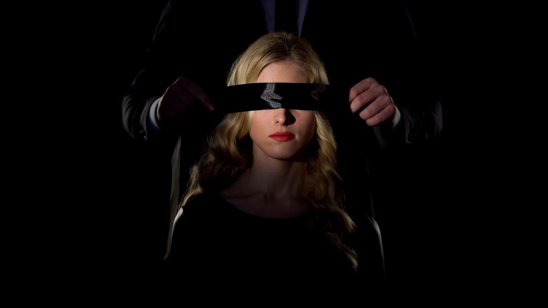 first dp swinger blindfold eyes