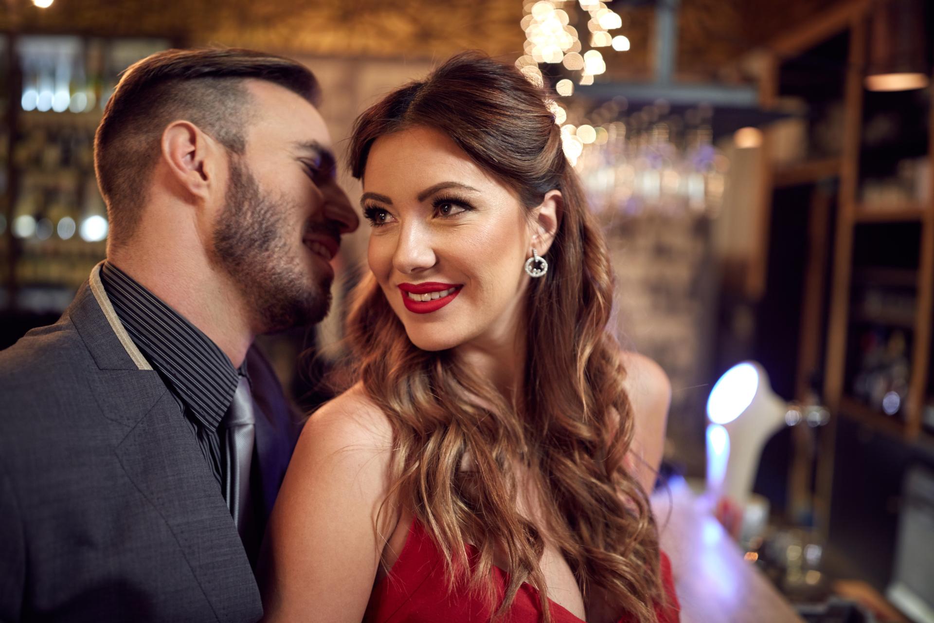 Swingers on a date in a hotel Swingers on a date in a hotel