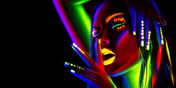Storie dei membri di SDC First Swinging Experience Club Glow Party