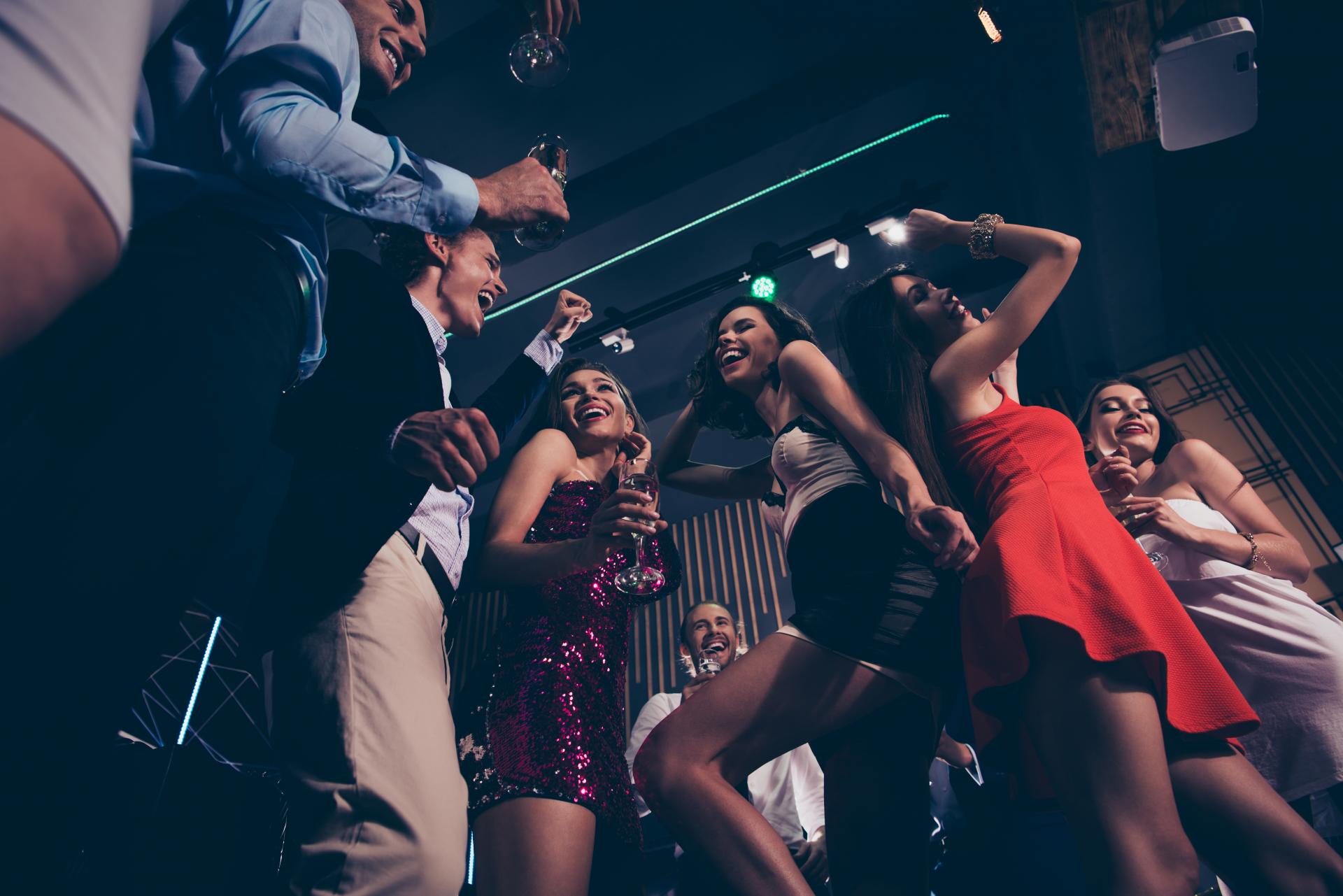 best behavior for swingers parties