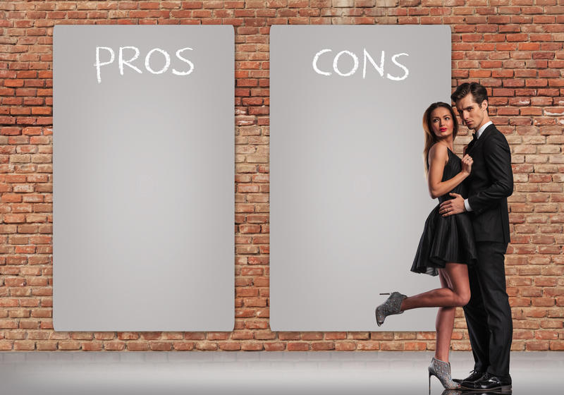 Casual Sex: The Pros & Cons Casual Sex: The Pros & Cons